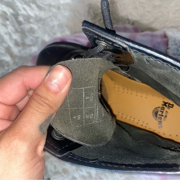 doc martens boots - Picture 4 of 4